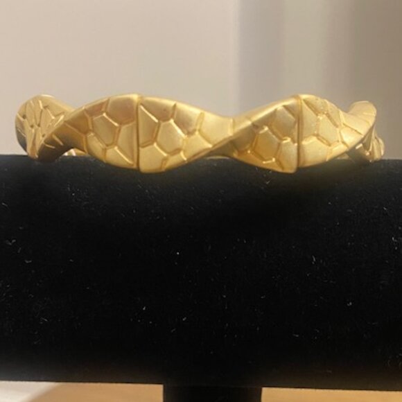 Lia Sophia "SYNC Bracelet - Picture 4 of 7